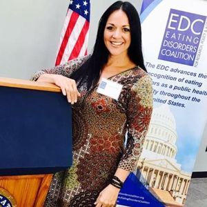 Meet your Posher, Dena